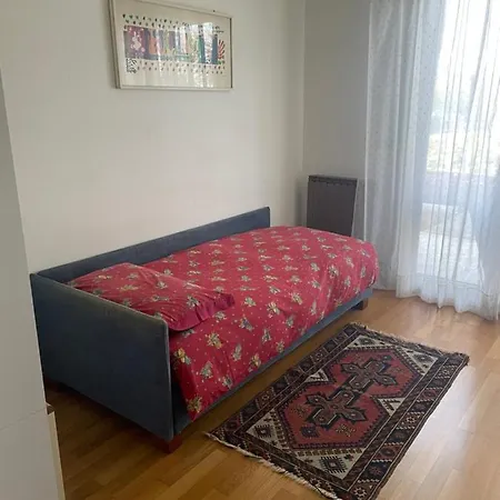 Lilli Villa *